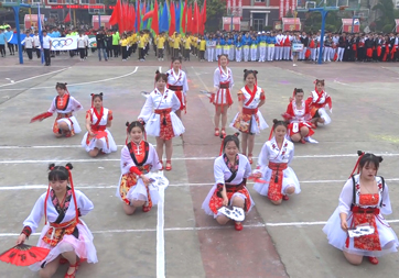 西安军需工业学校新生力艺术团运动会舞蹈